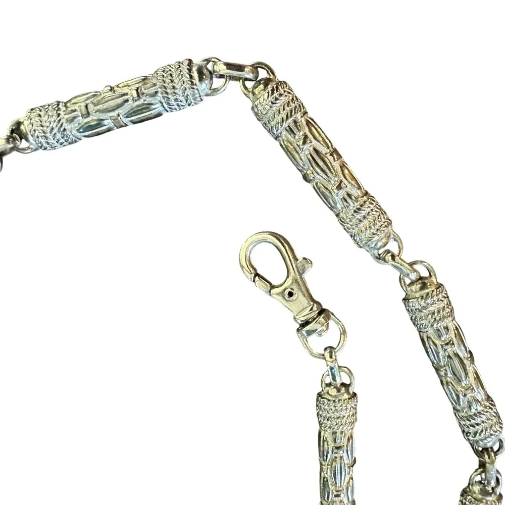 Textured Barrel Link Chain Belt Silver Tone Adjustable 30-40